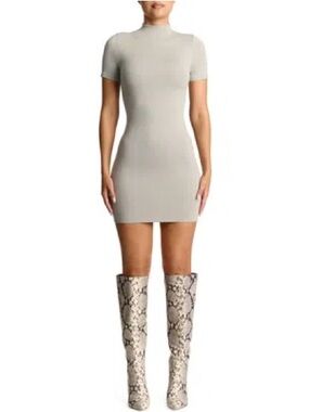 naked wardrobe Light Gray Crew Neck Stretch Dress